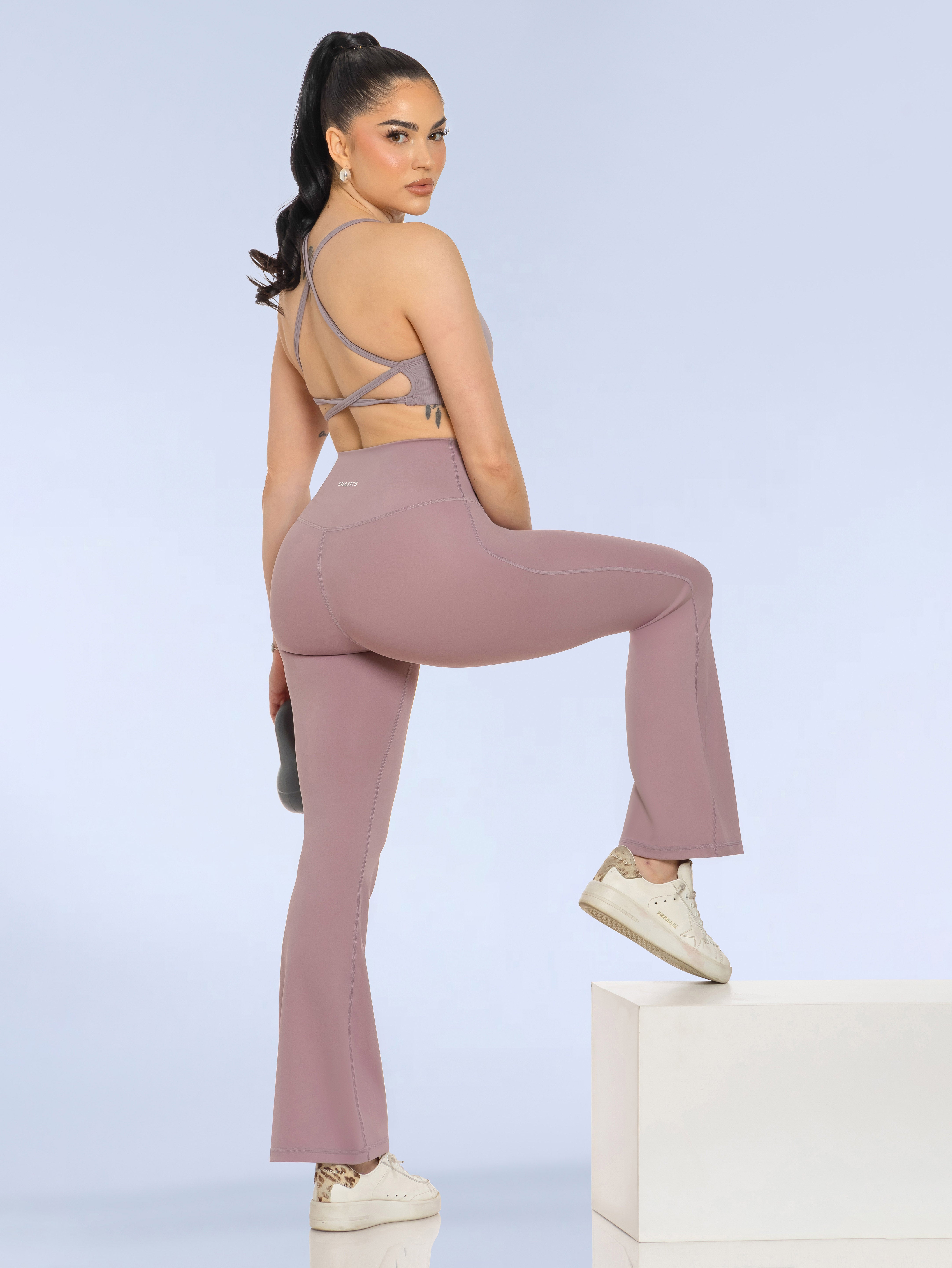 Everyday Regular Flared Leggings SHAFITS